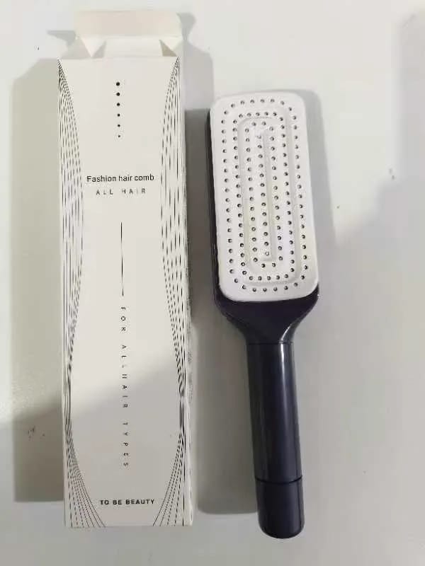 Self Cleaning Hair Brush™